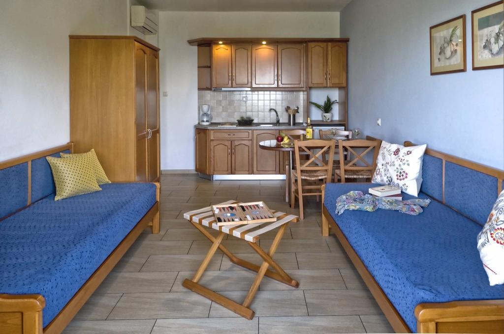 Hotel Apartments Sikia Kato Gatzea Quarto foto